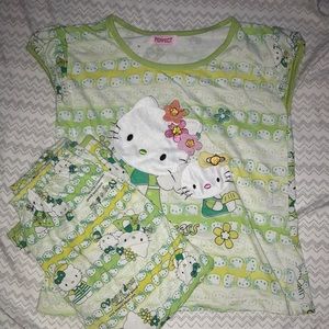 HELLO KITTY Pajama Set
